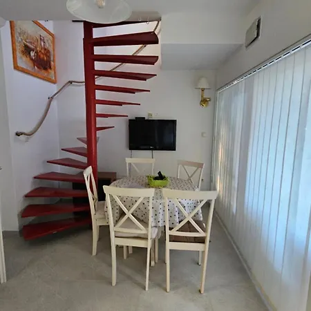 House Nika Tribunj Apartamento *