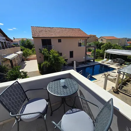 House Nika Tribunj Tribalj