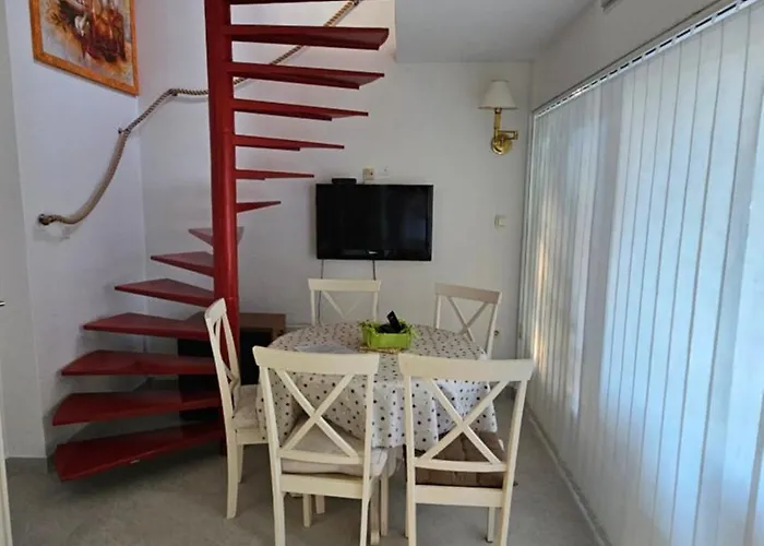 House Nika Tribunj 아파트 *